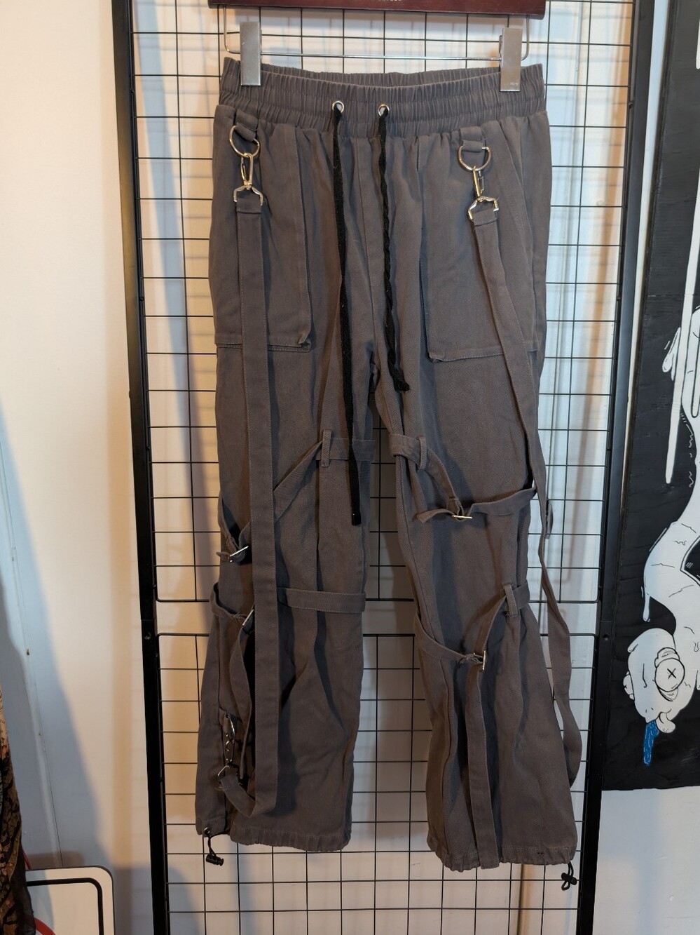 Cute Utility Cargot Pants With Straps